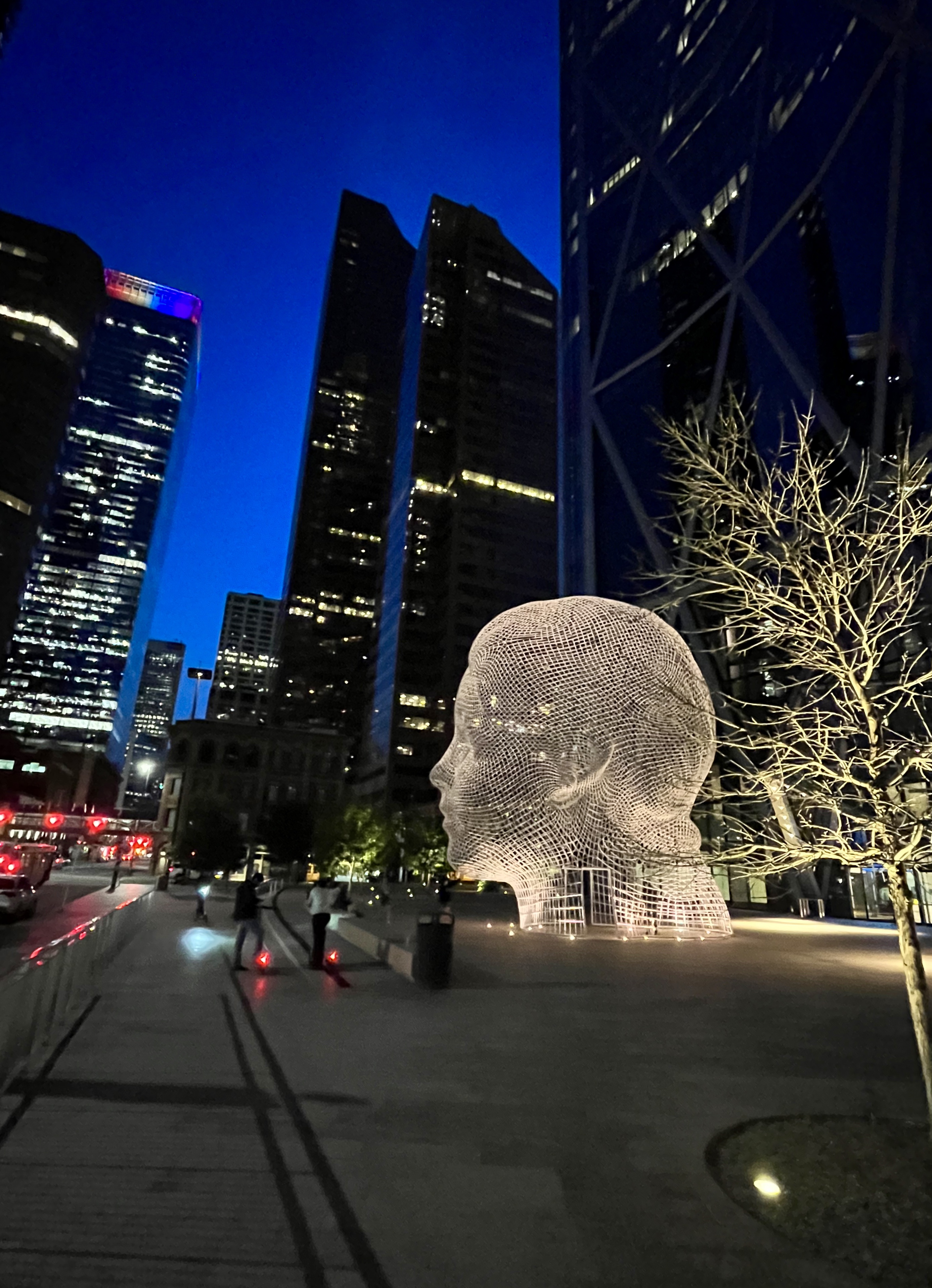 urban, hiking, tour, explore, Suncor Energy Centre, Brookfield Place, The Bow, Calgary