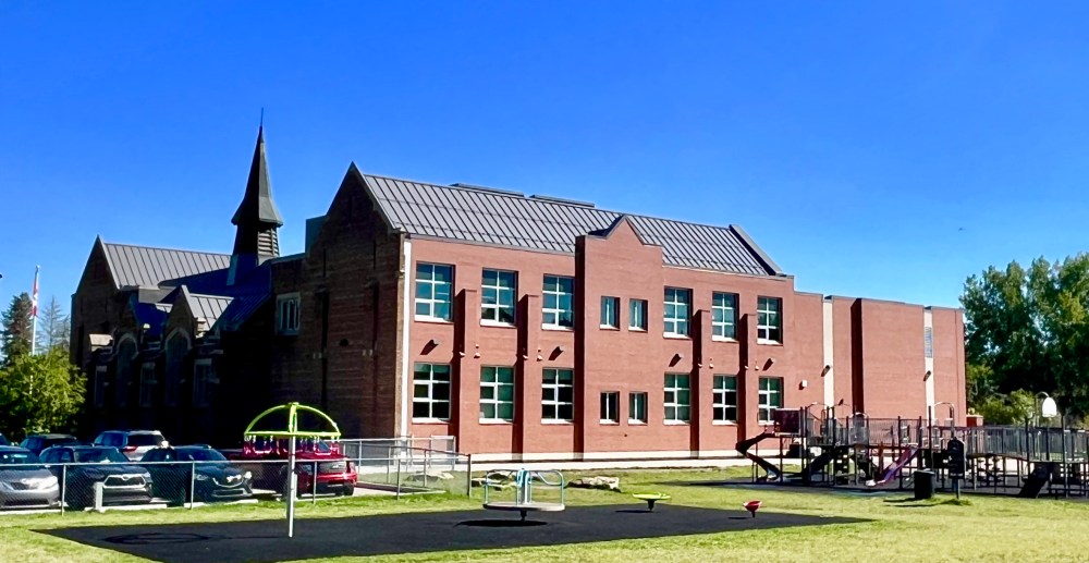 Calgary, urban exploring, walk, Riverdale