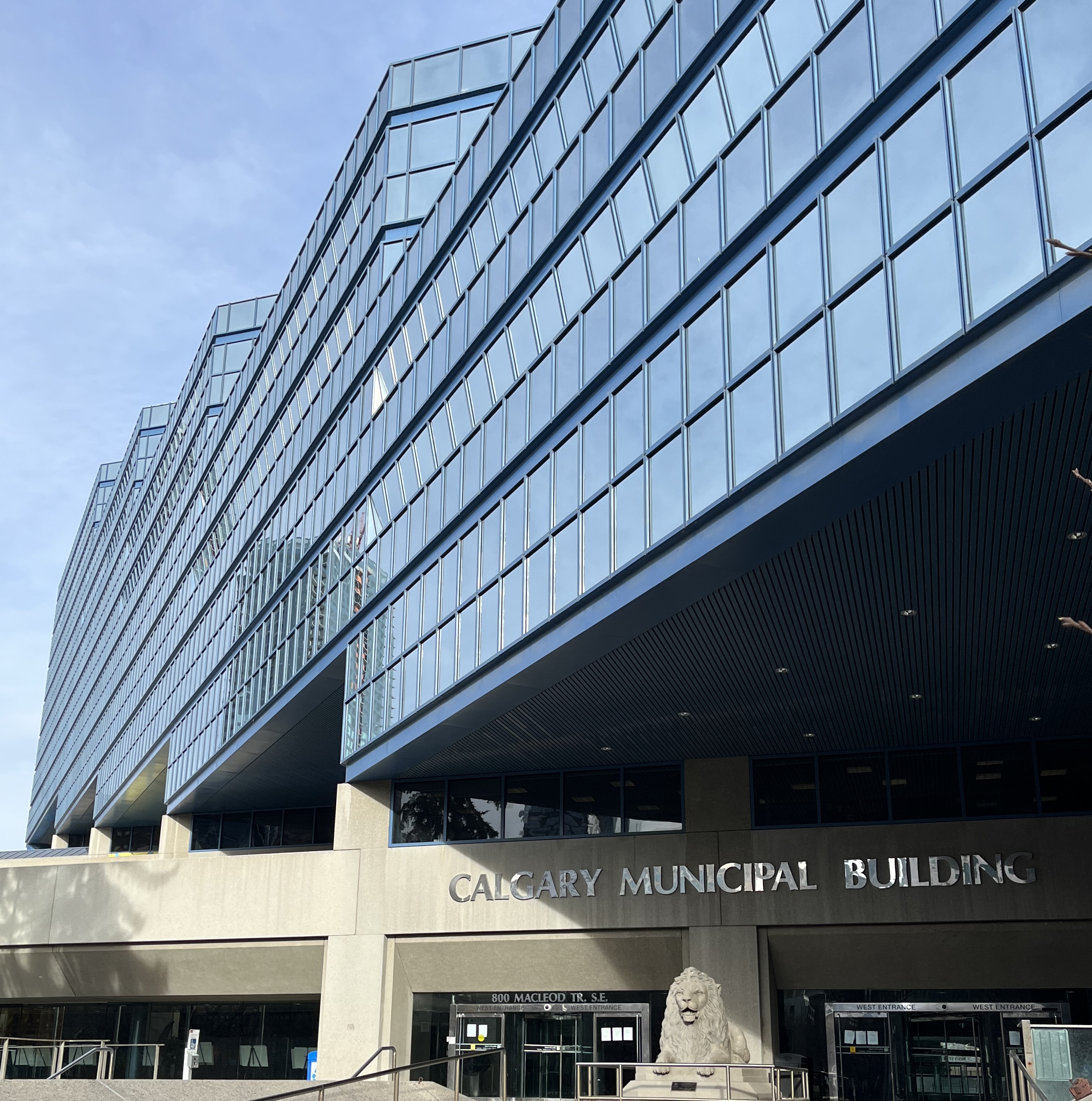 urban, art, sculpture, walking, tour, tourism, landmark, architecture