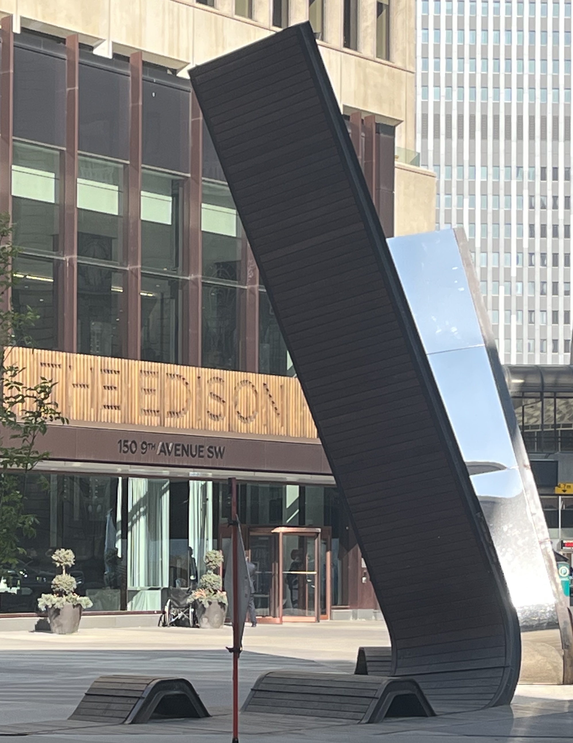 Glenbow, museum, explore, Stephen Aveneue, tour, urban, hiking, walk, Calgary