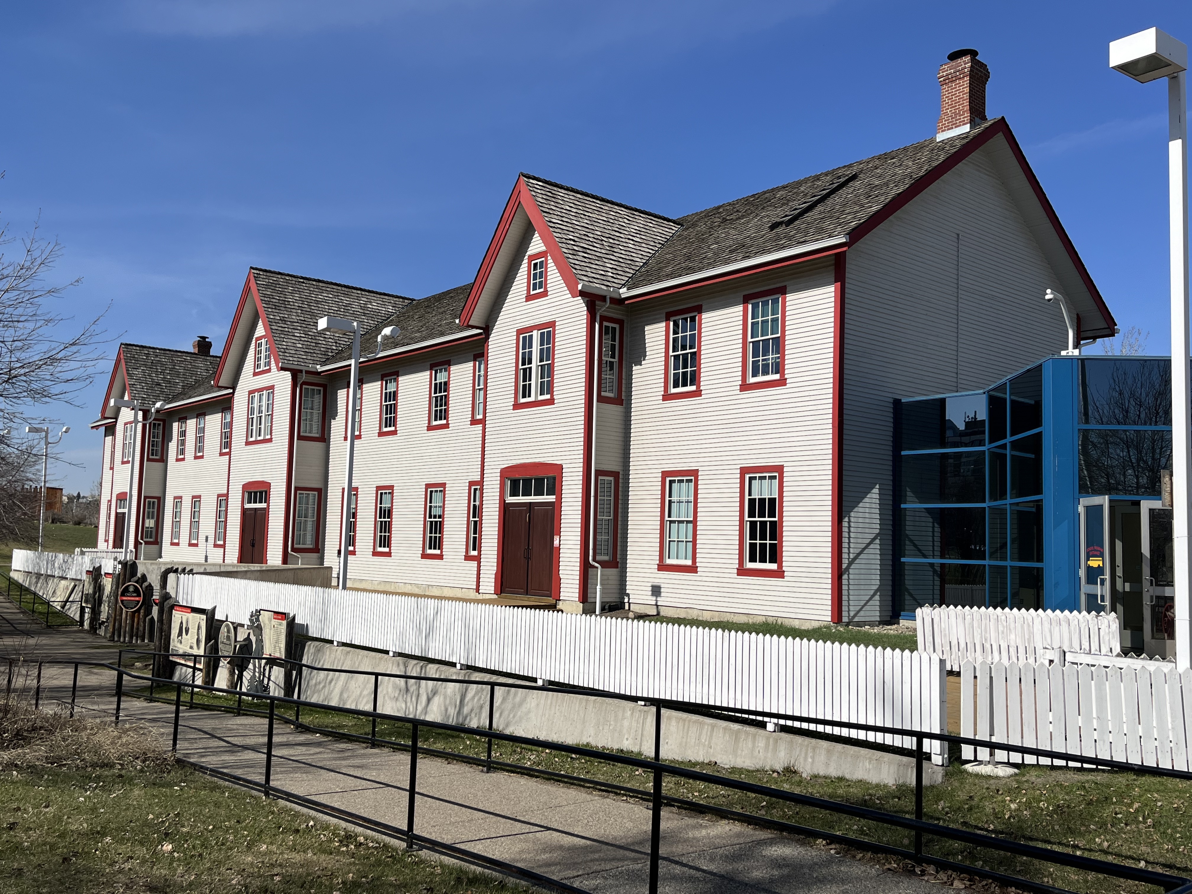 Calgary, explore, tour, bike, run, walk, urban