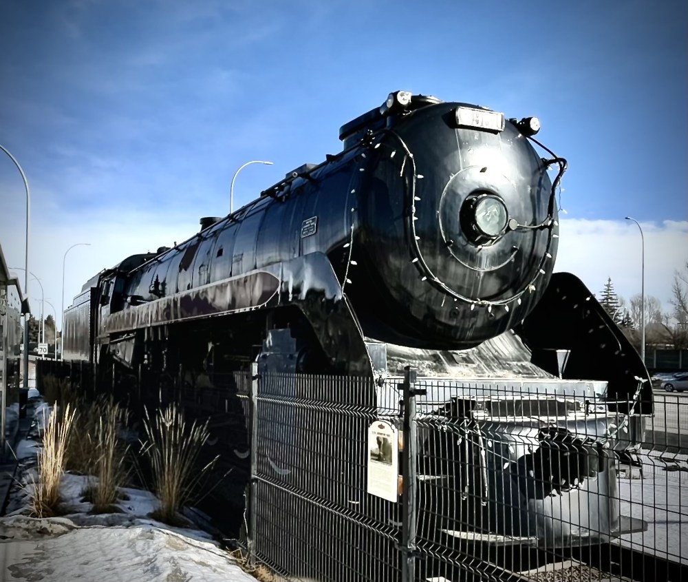 Calgary, urban, history, walk, bike, Glenmore, Reservoir