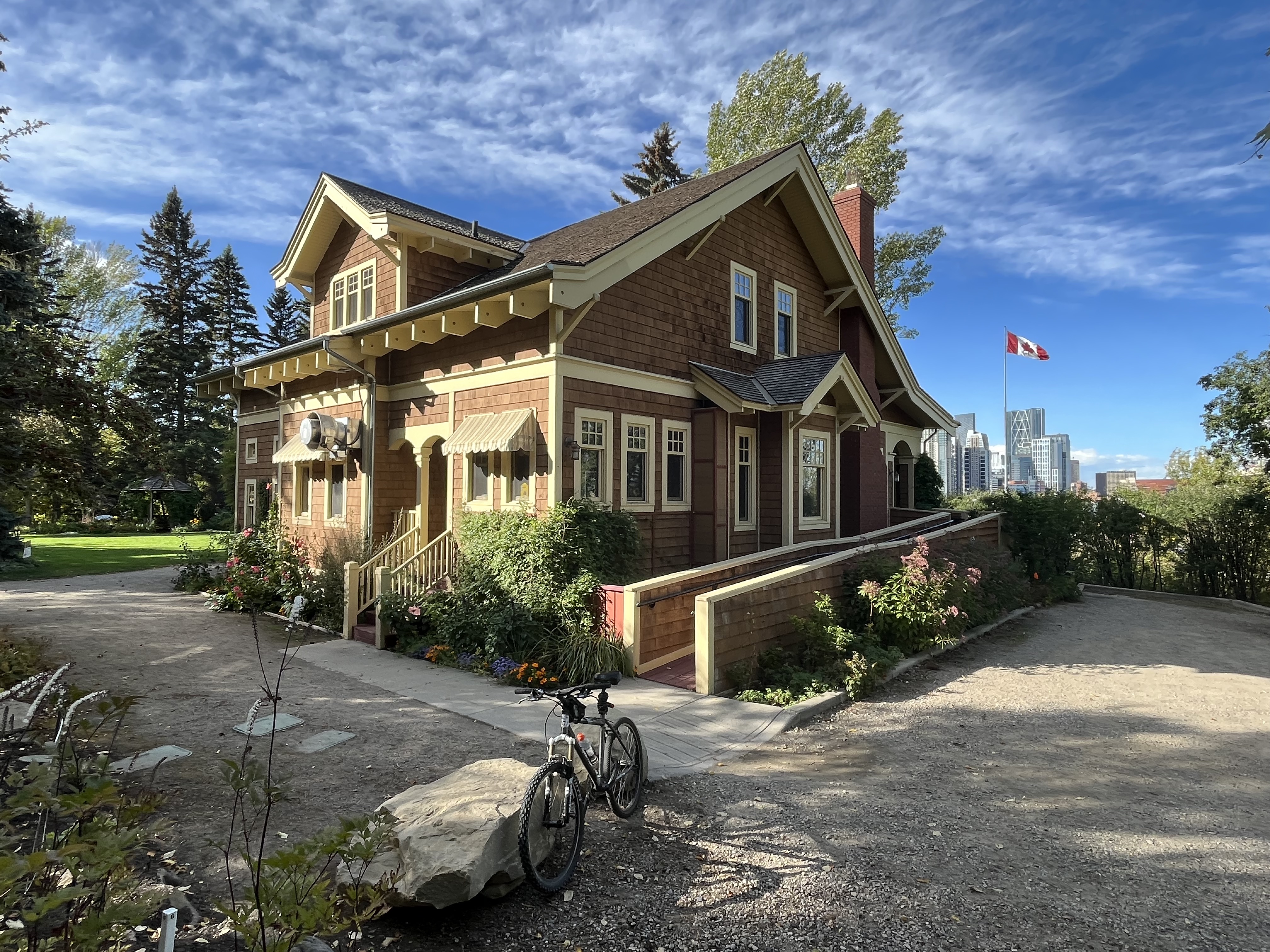 Calgary, urban, exploring, park, cemetery,