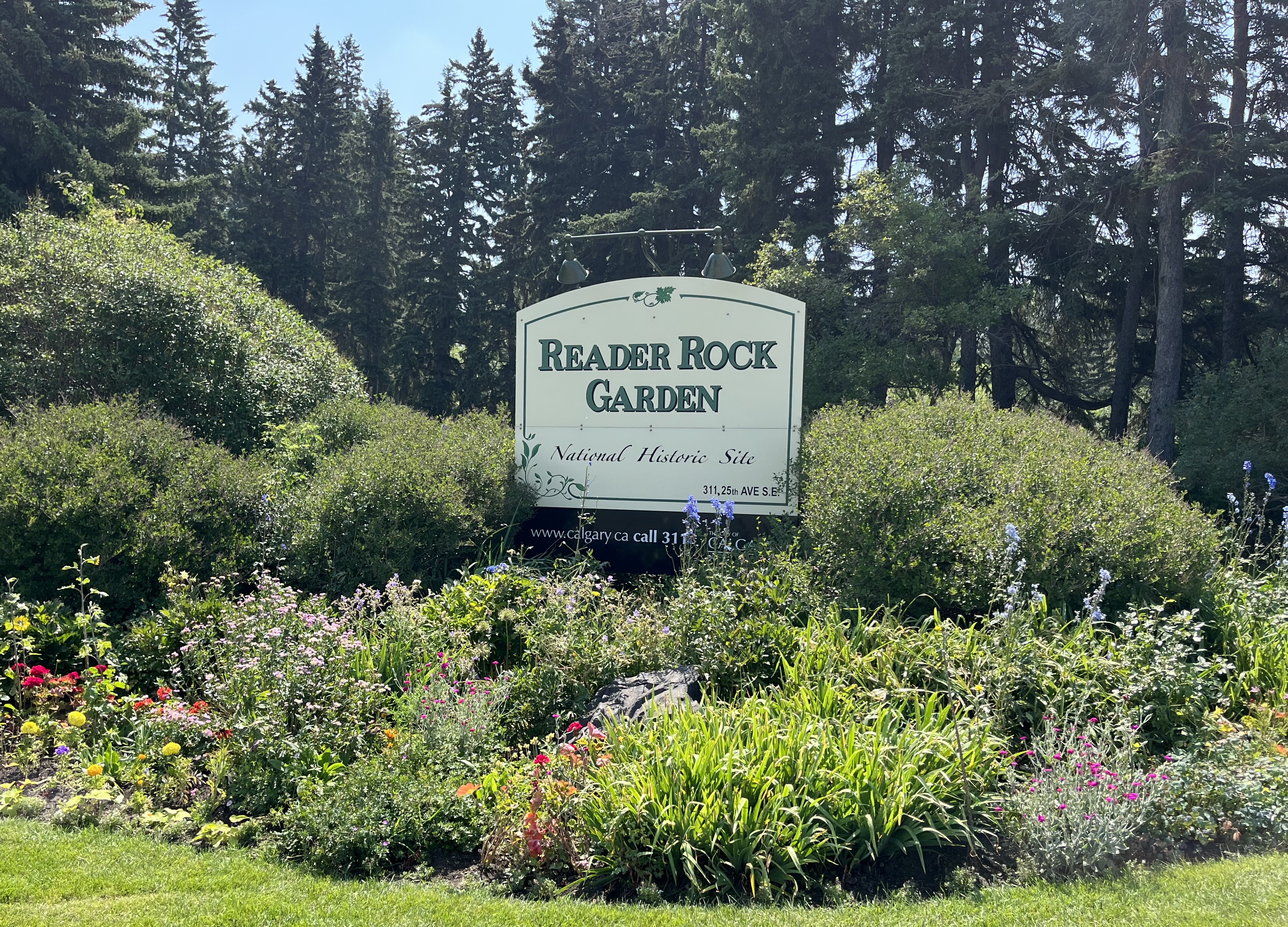 Calgary, urban, exploring, park, cemetery,