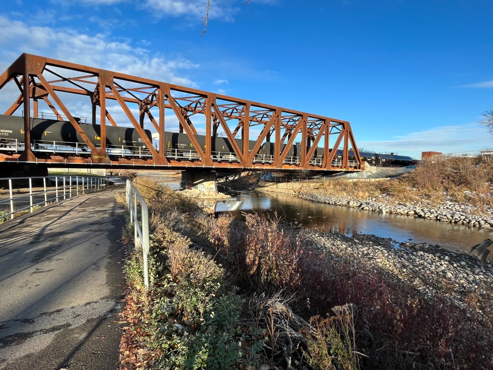 Calgary, urban explorer, bike, walk, hike, Inglewood