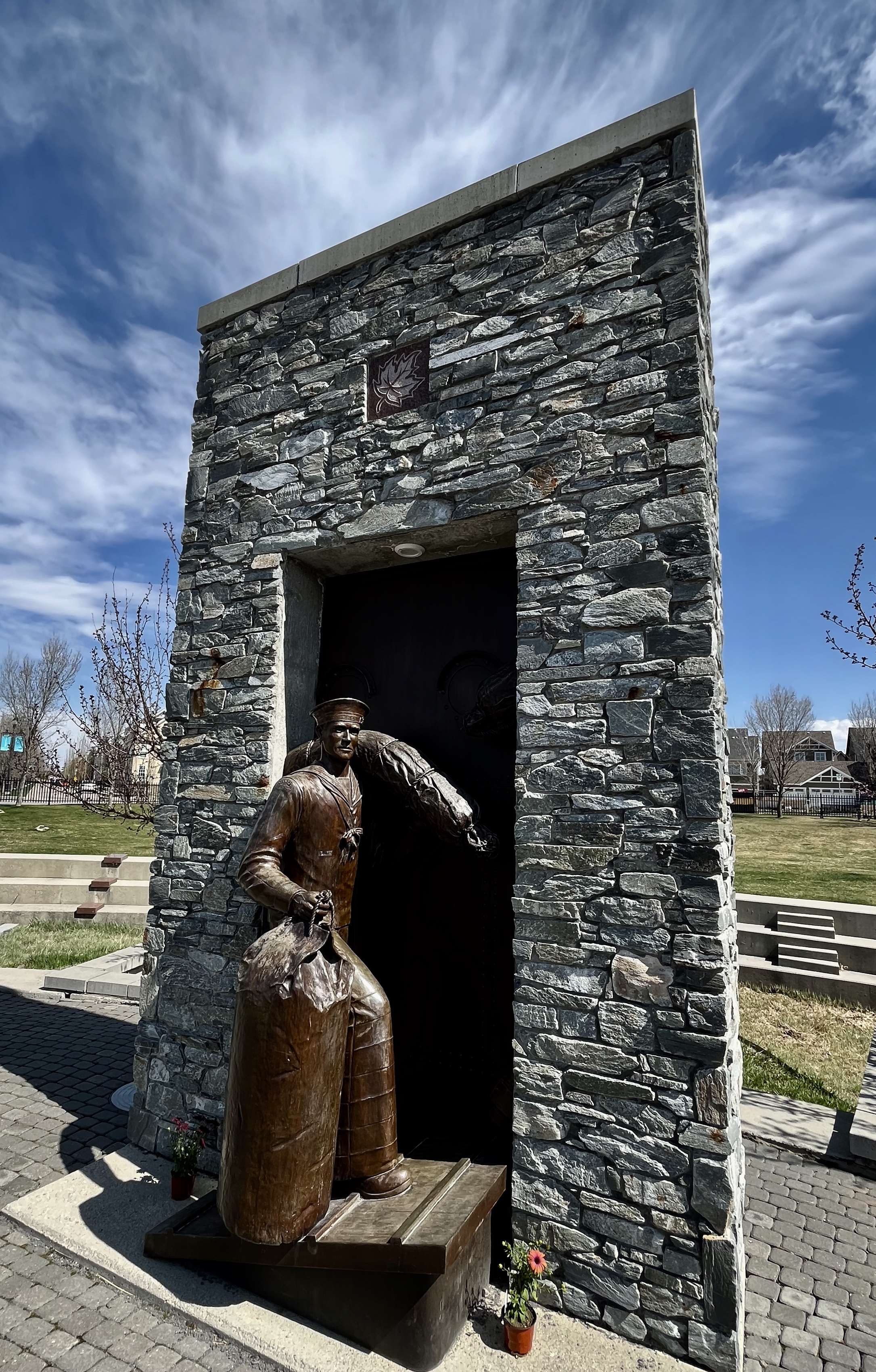 walk, military, urban, explore, history, public, art