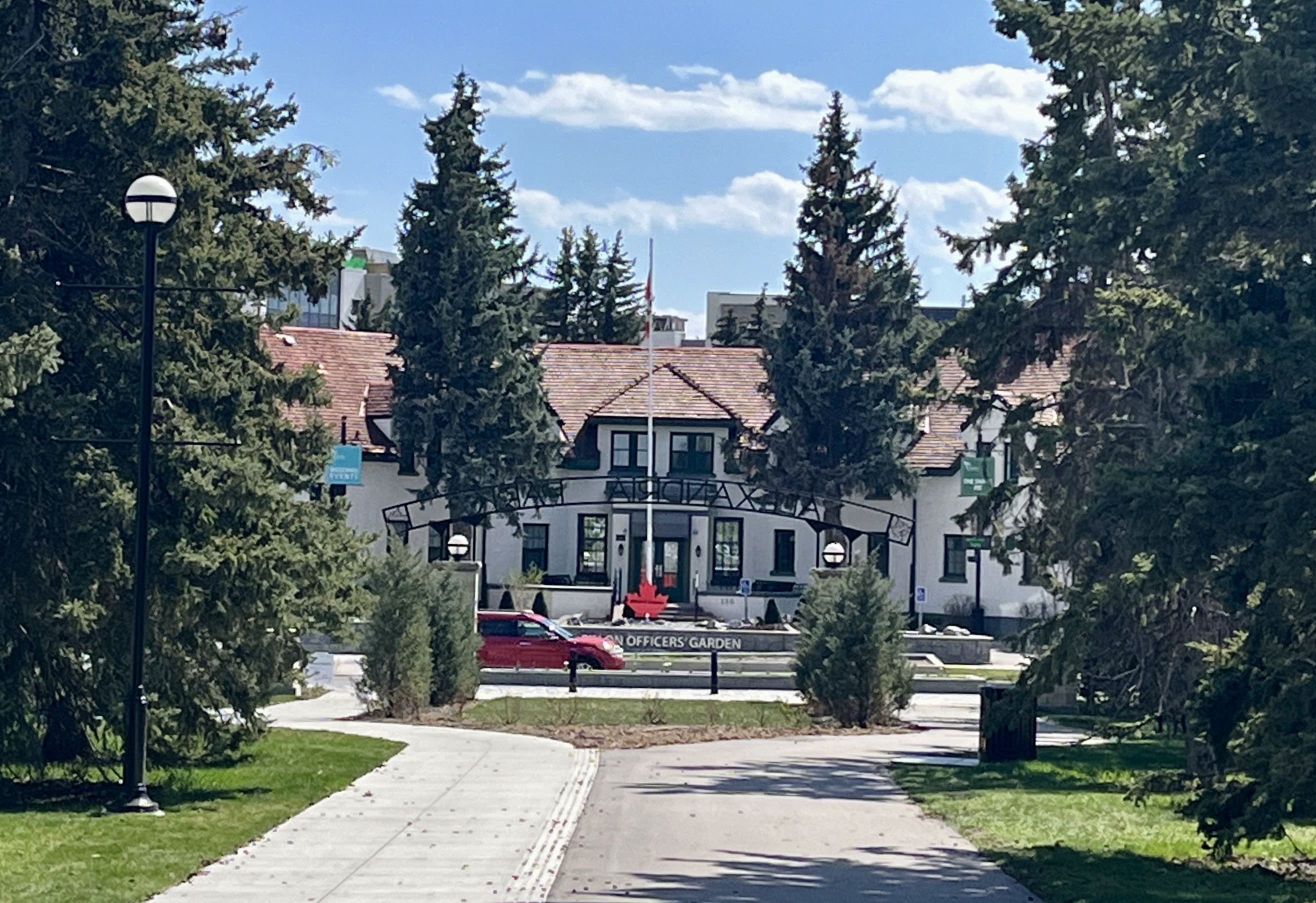 Currie, walk, military, urban, explore, history,