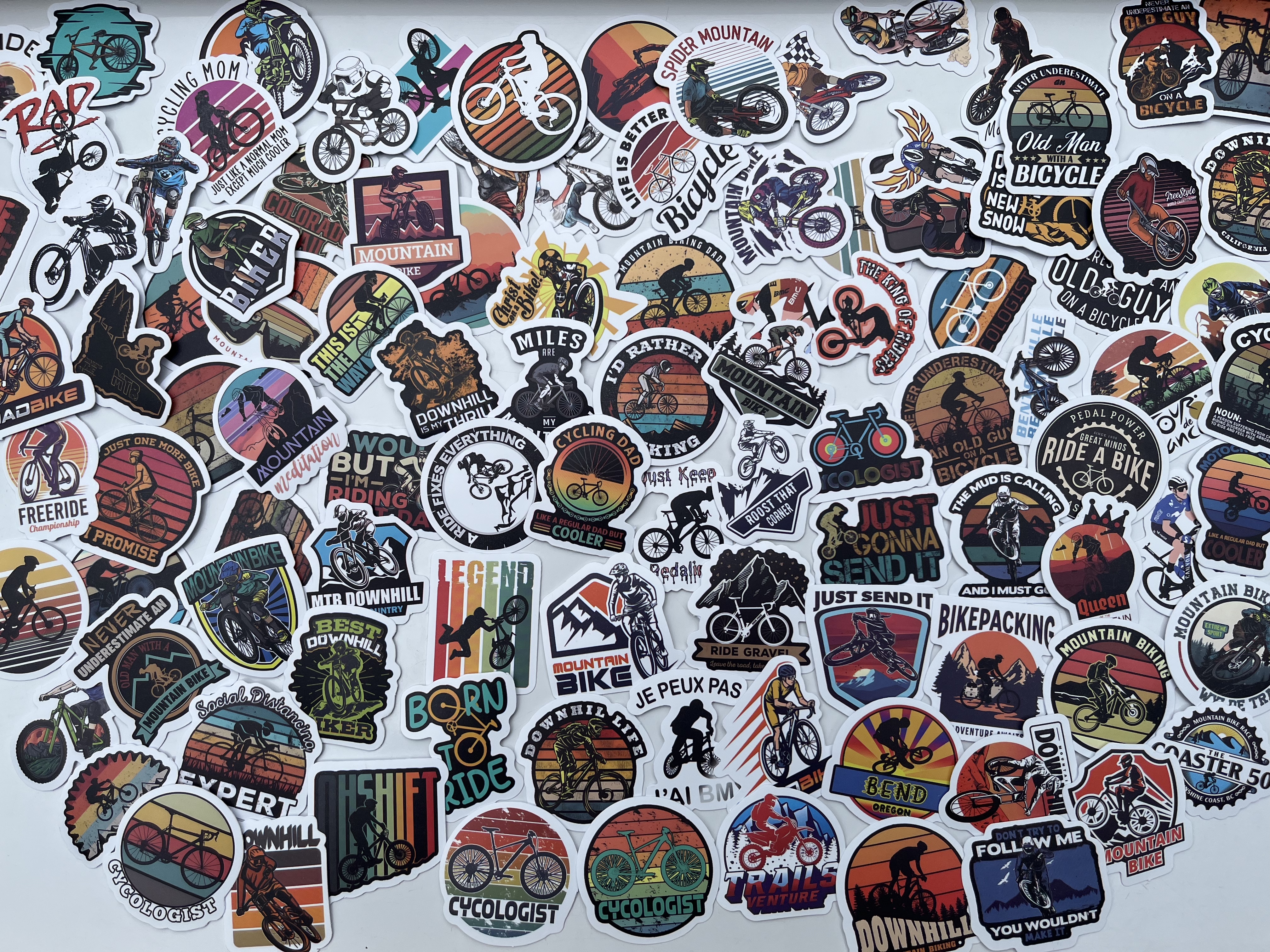 Calgary, Bike, explore. Biking with Wolfes